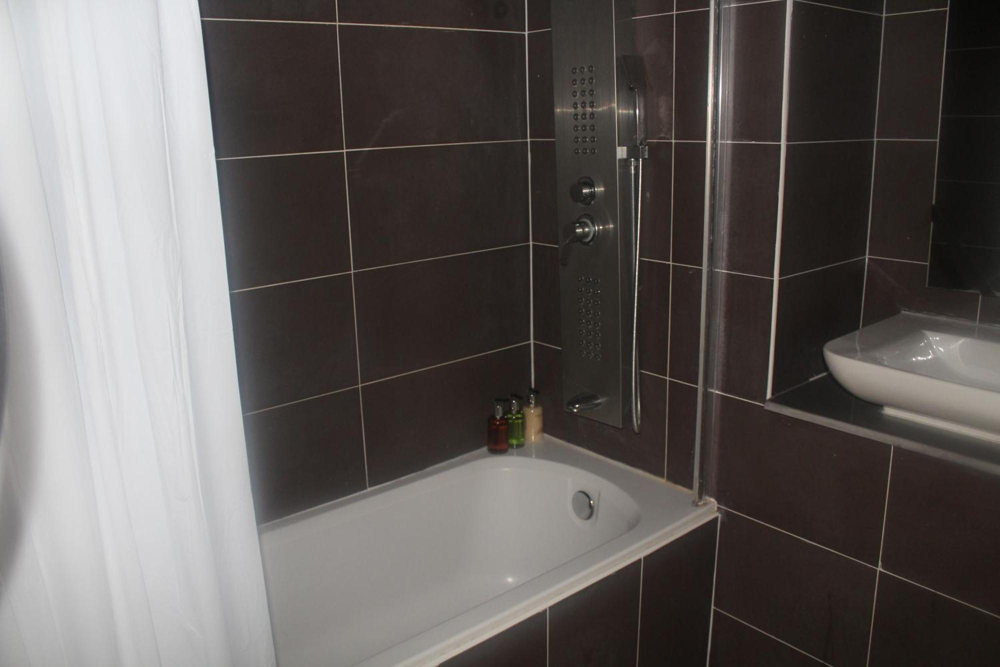 Flat 405 One Bedroom Apartment バーミンガム エクステリア 写真